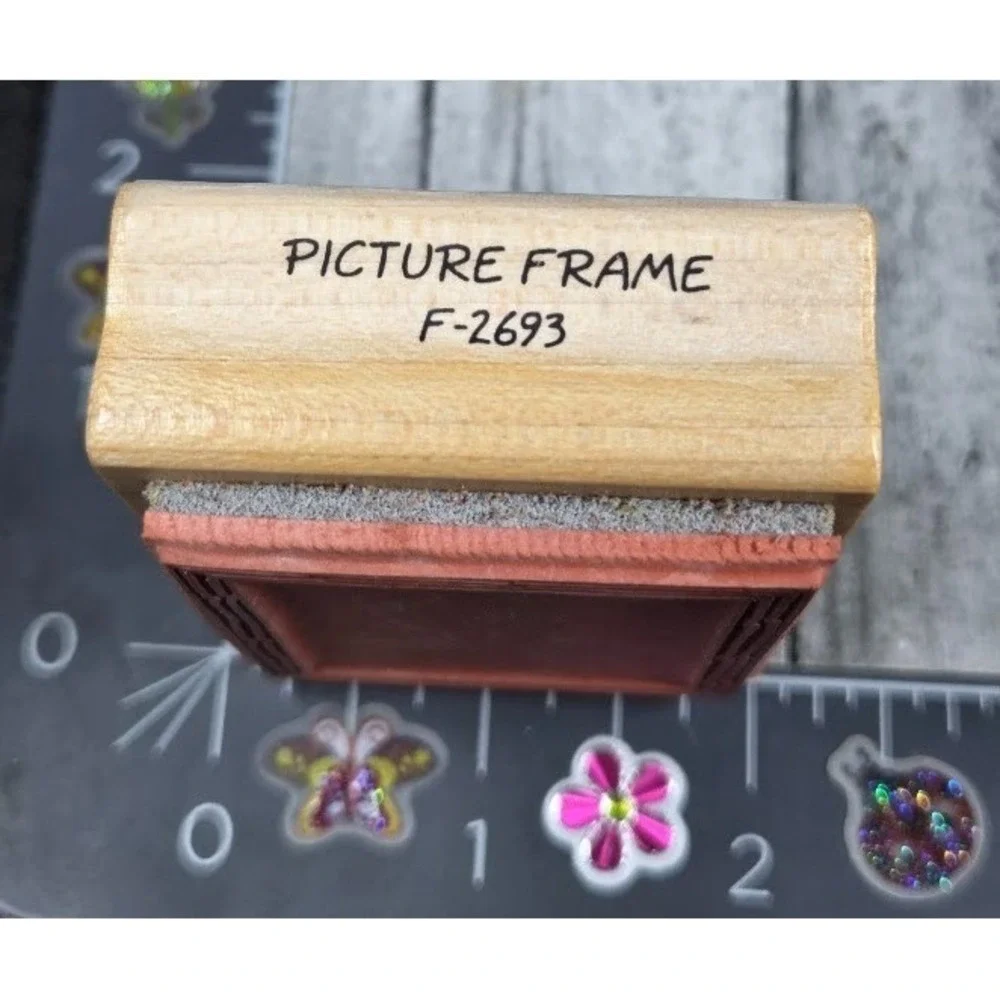EccenTricks Picture Frame F1693 Rubber Stamp Wood #P117